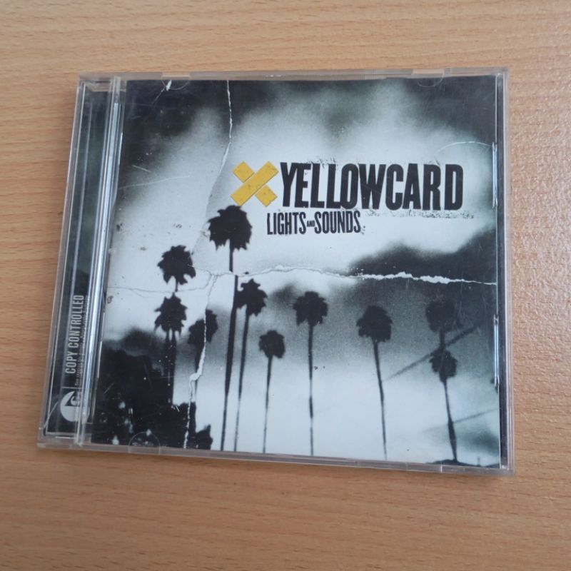 Kaset CD Audio untuk KolPri Artist Yellowcard album Lights-Sounds