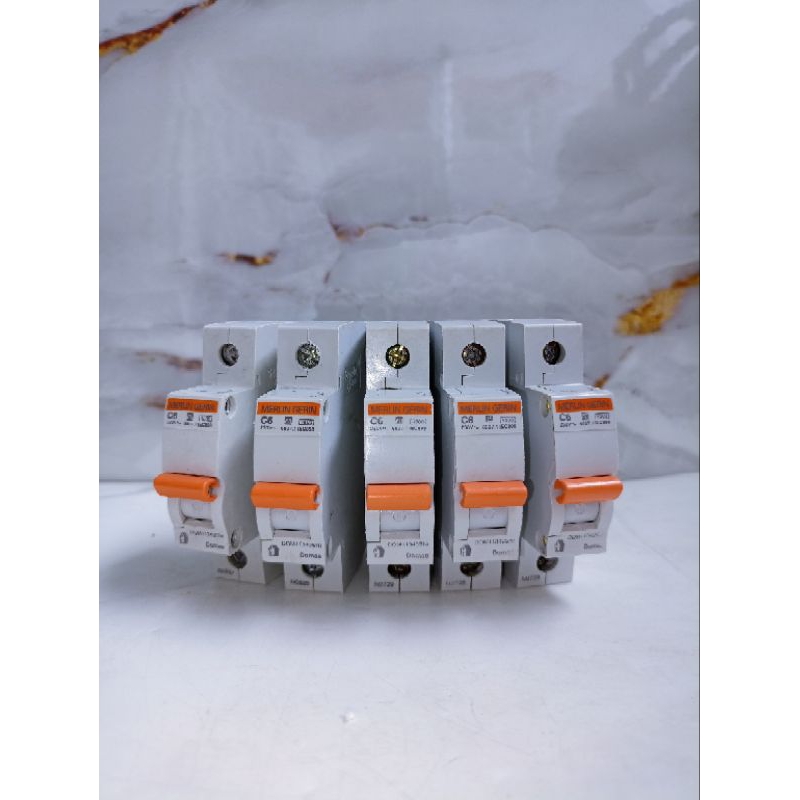 MCB MERLIN GERIN C6  1PHASE