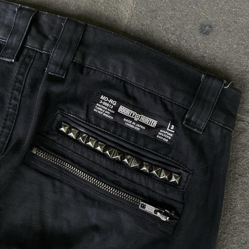 Bounty Hunter Studded Pocket Pants