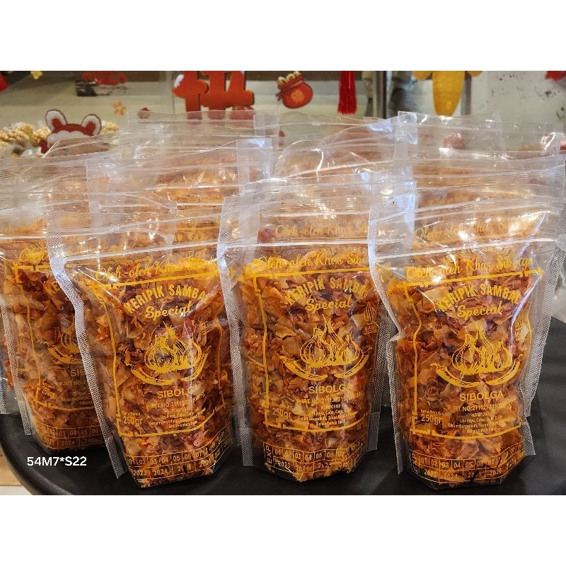 

Cap Tiga Bawang Ripik Sambal Sibolga