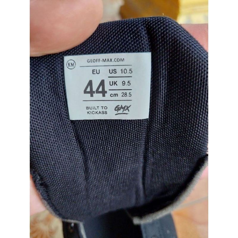 sepatu geoffmax razor