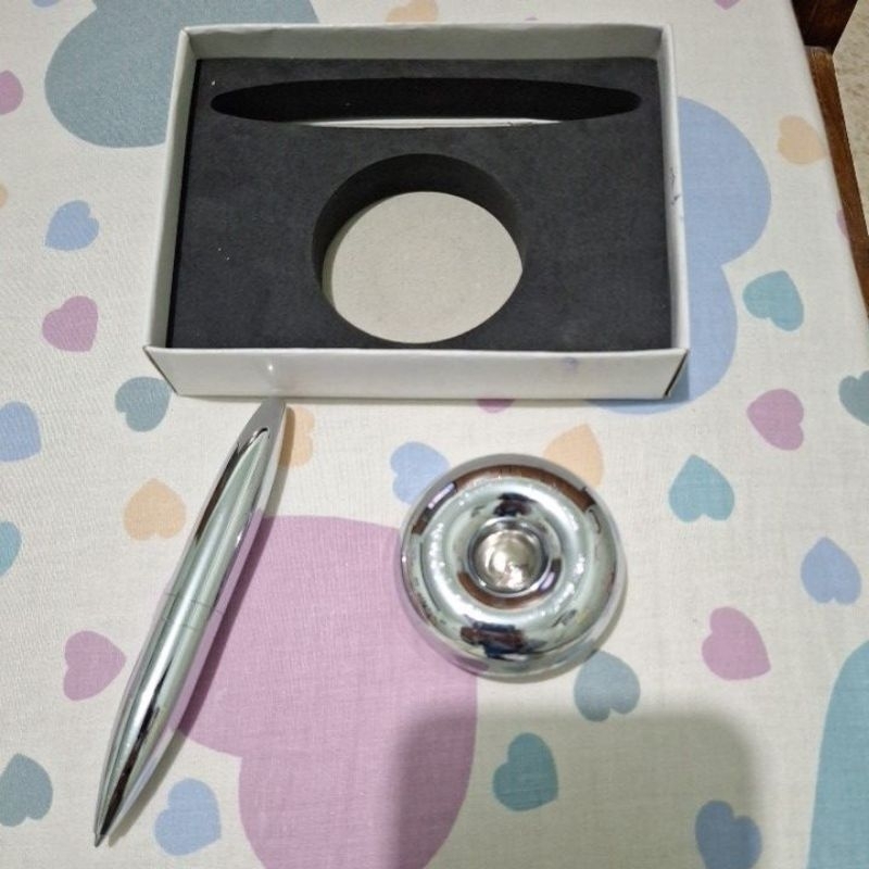 

pulpen hias satu set