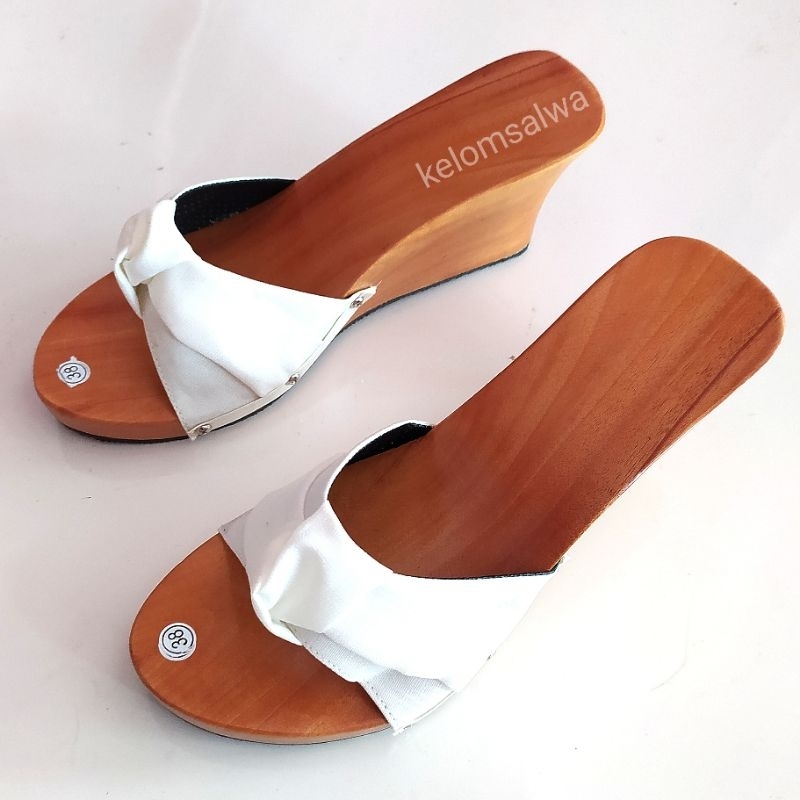 SANDAL WEDGES KAYU NATURAL SANGGUL 7CM / SANDAL KELOM GEULIS WEDGES / WEDGES WANITA / SANDAL KAYU NA