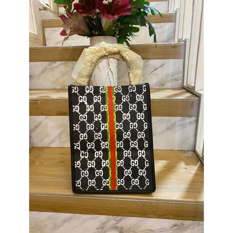 tas sovenir r5 kecil Wafer teh pucuk 12 pcs