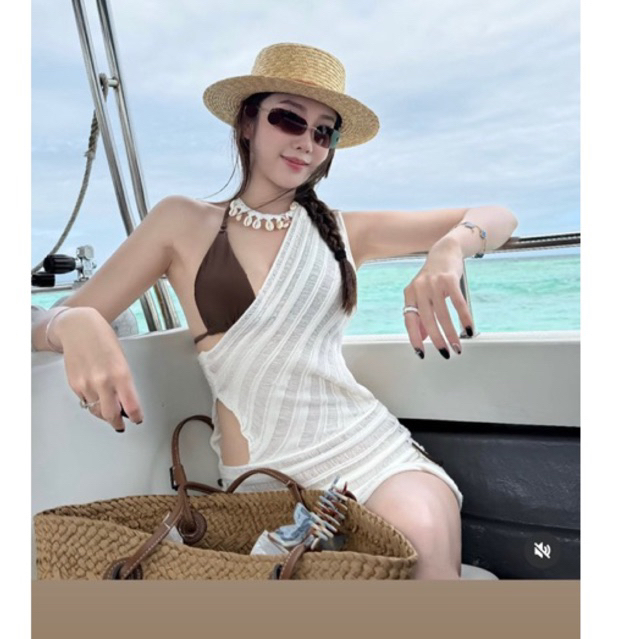 ayana set bikini dengan outer dress rajut