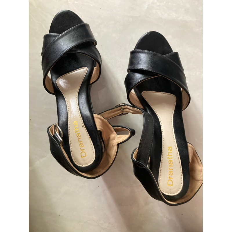 dranatha heels