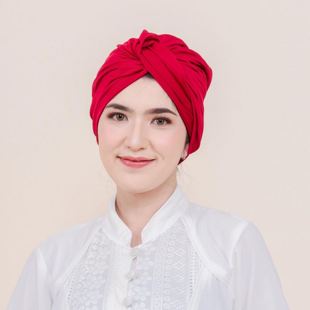 Turban Wanita Dewasa Muslim Kekinian Gyana Turban Bahan Jersey Warna Marun