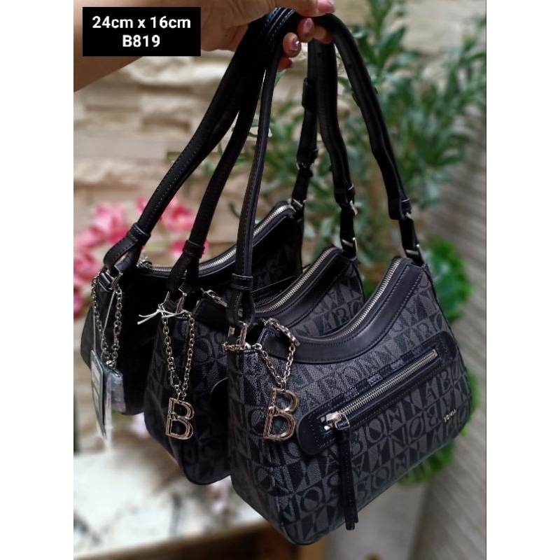 tas selempang Hobo mono hitam Bonia original