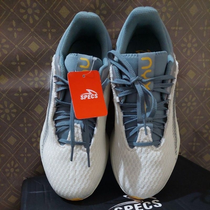 Sepatu Lari Specs Nyx Preloved 41