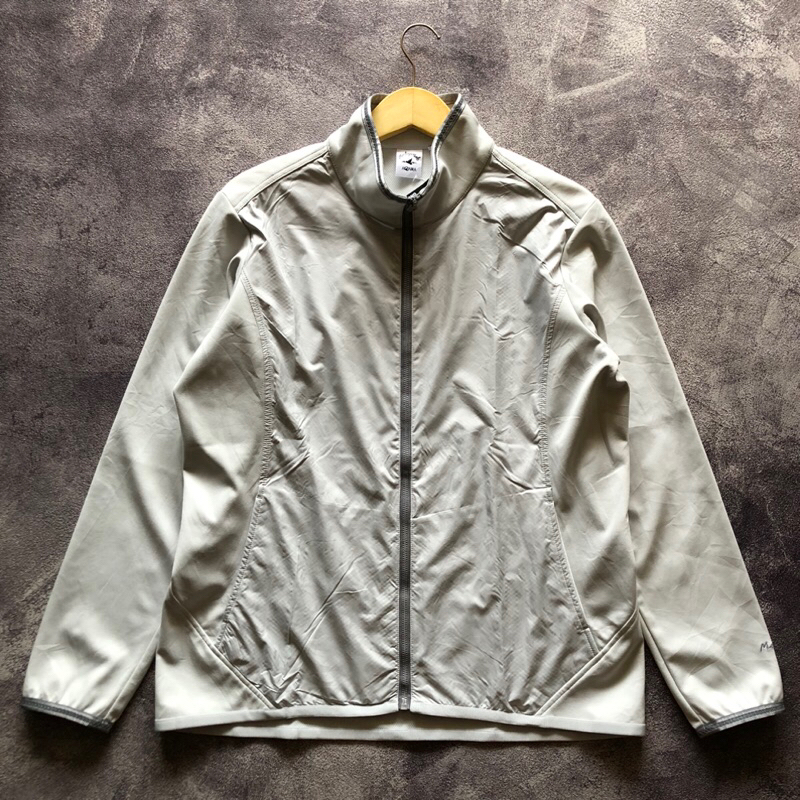 Golf Jacket HONMA Second Size fit L,Bahan sangat bagus,windbreaker putih second outdoor jacket secon