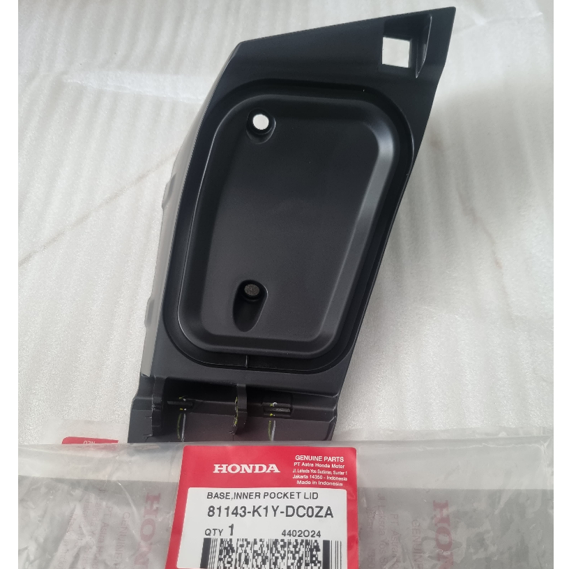 81143-K1Y-DC0ZA Base inner pocket lid PCX 160 ROADSYNC ori ahm