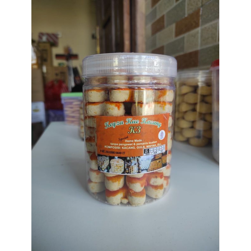 

Kue Kacang Keyza Toples -+500gr