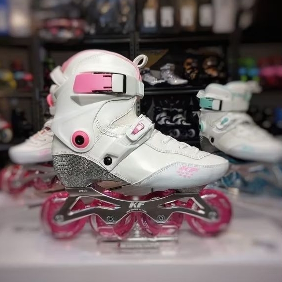 KF PAPAYA K-60 SEPATU RODA CARBON slalom - freestyle UNTUK ANAK DAN REMAJA. INLINESKATES8