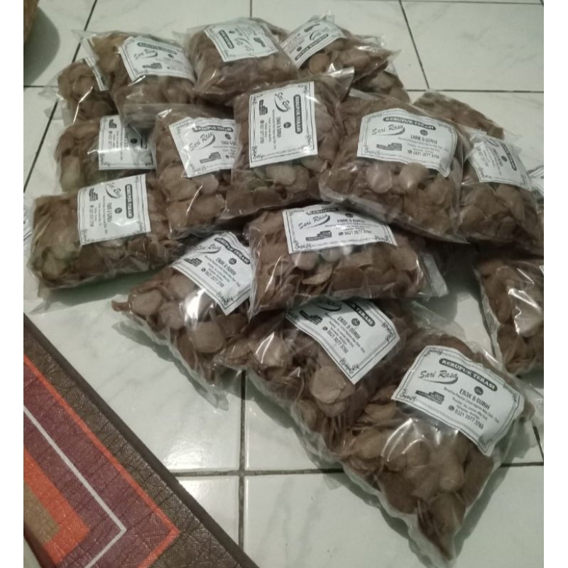 

krupuk aci mentah rasa terasi khas brebes(0,5kg)