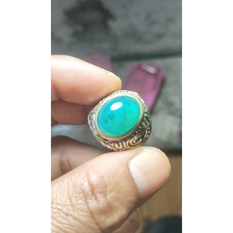 bacan doko majiko hijau metalik giwang