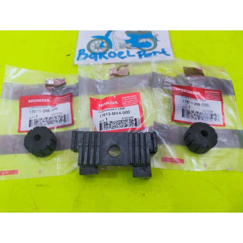 karet ganjel ganjal tengah kanan kiri tangki tanki motor honda win WIN100 GL 100 GL 100 GLPro GLMax 