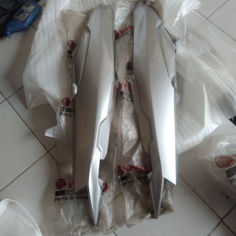 cover body Yamaha Vega r new silver original