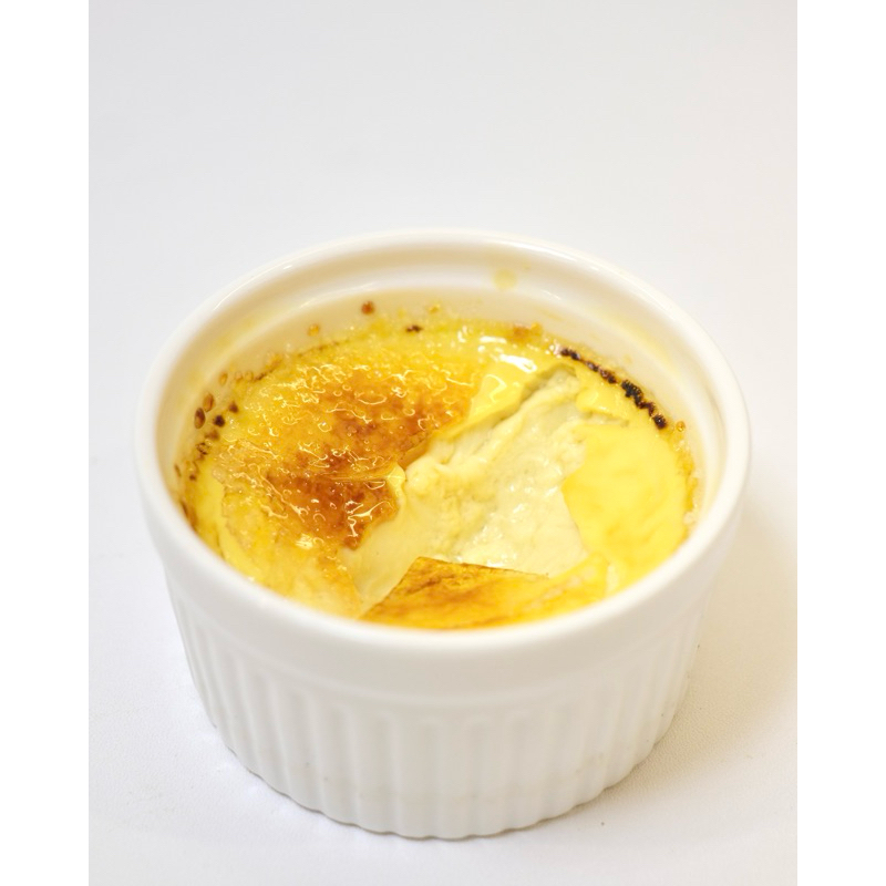 

Cream Brulee by Sade Kitchen (Personal size)