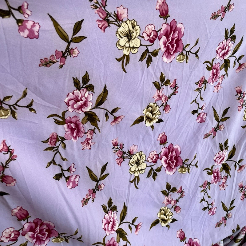 Kain Silk Premium / Kain Motif Bunga / Bahan Mukena / Kain Meteran