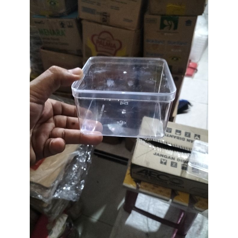 toples AECO isi 1lusin