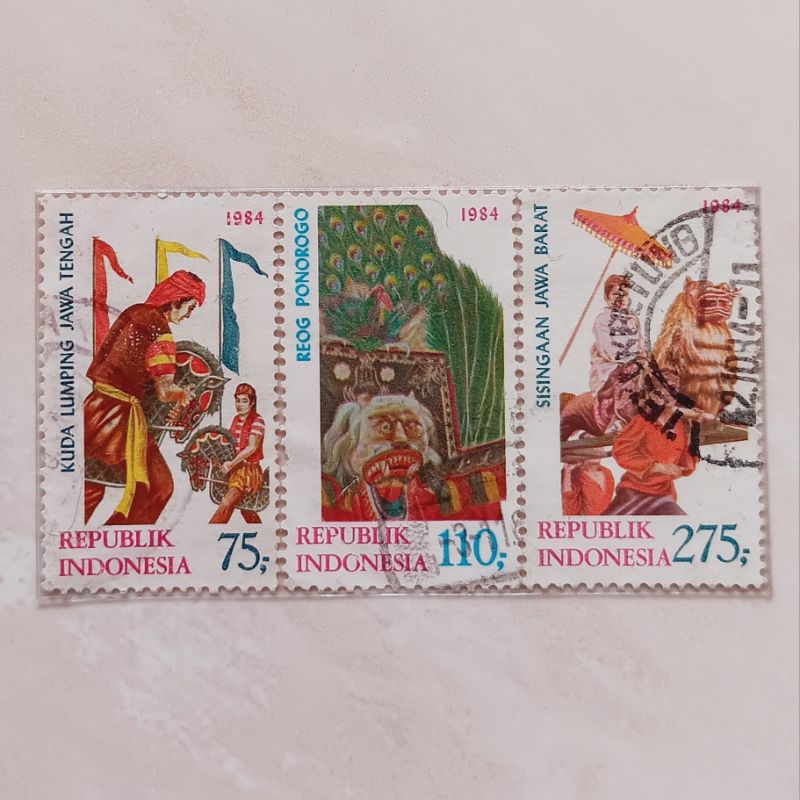 

(AC) Perangko Indonesia 1984 Kebudayaan Indonesia Set 3 pcs Used