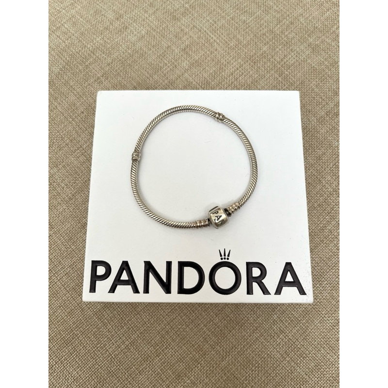 Gelang Pandora Original