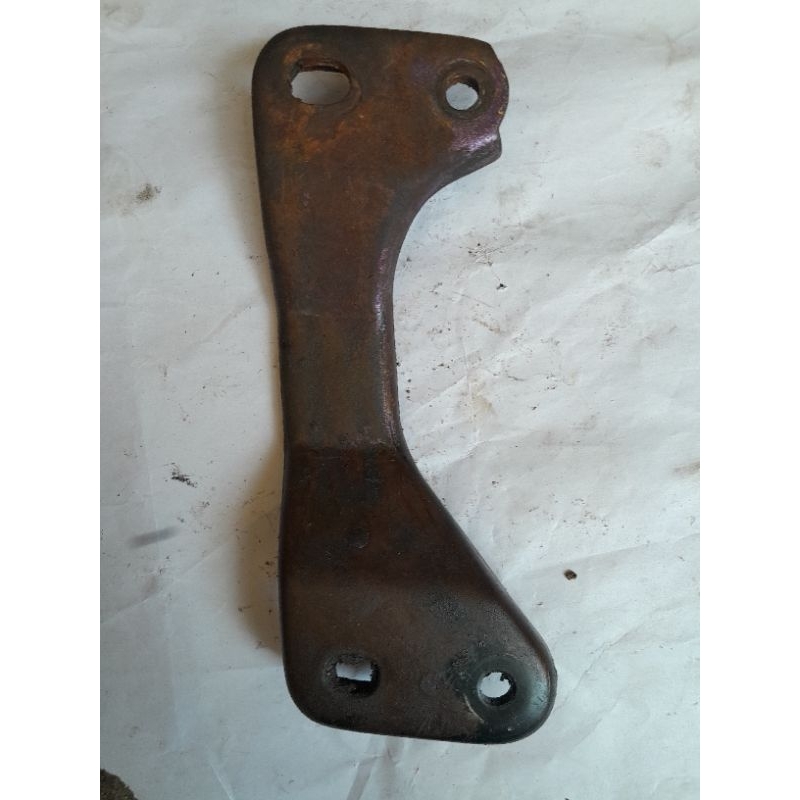 Breket dudukan pangkon knalpot Yamaha mio sporty original