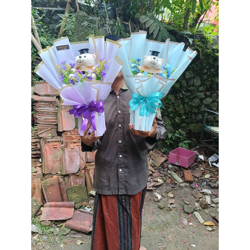 

buketbonekawisuda