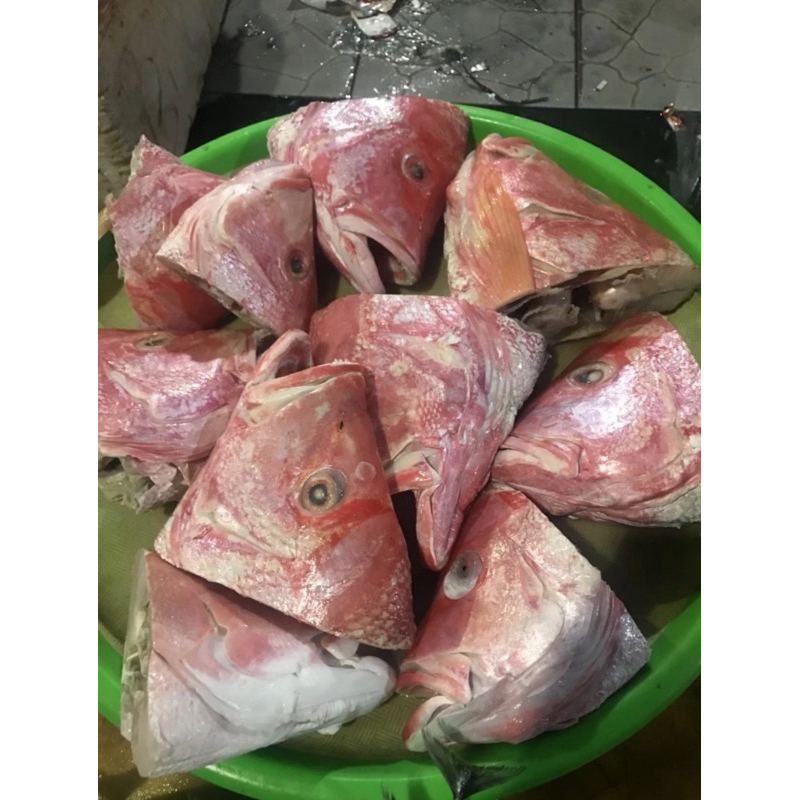 

Kepala ikan kakap merah