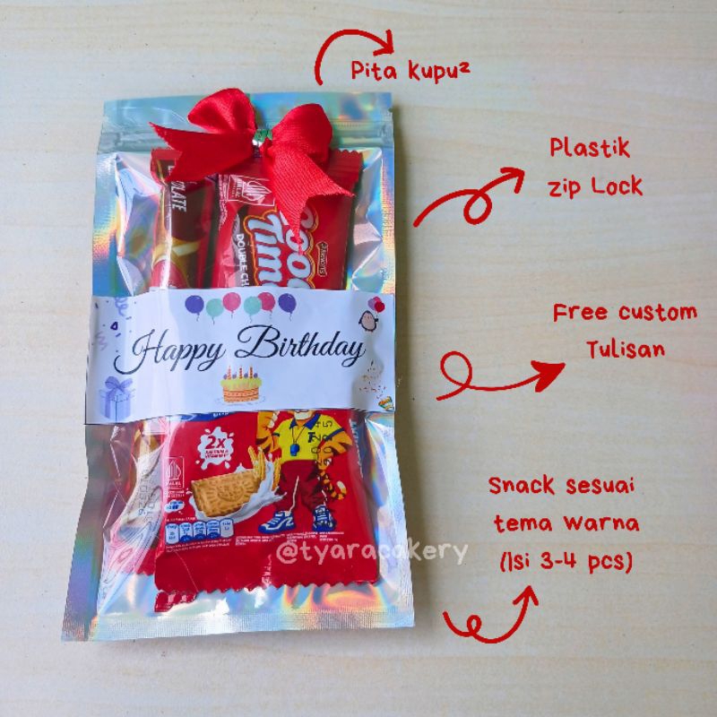 

Mini Gift Snack Tema Merah | Mini Hampers | Mini Gift Snack Ulang Tahun