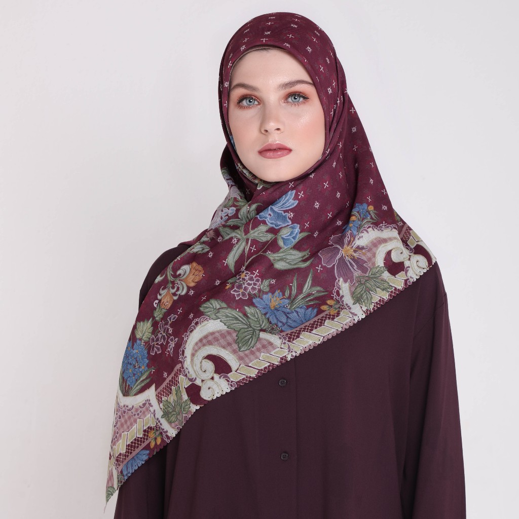 Rendezvouz Series - Puru Kambera Signature Scarf