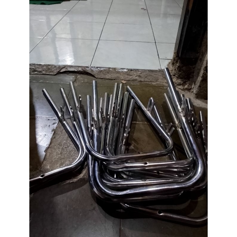 BEHEL U BELAKANG C70 BEGEL U BELAKANG C70 BAHAN AS BESI