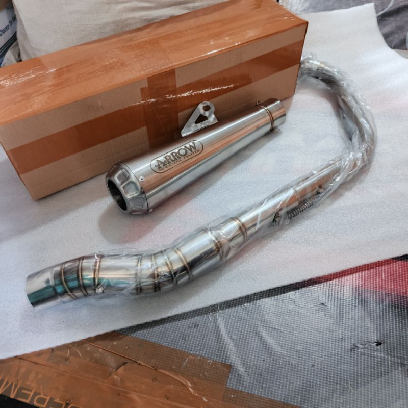 KNALPOT RACING ARROW  UNTUK VIXION GSX SONIC CBR SATRIAFU XSR XABRE BYSON MEGAPRO VERZA MXKING MXOLD