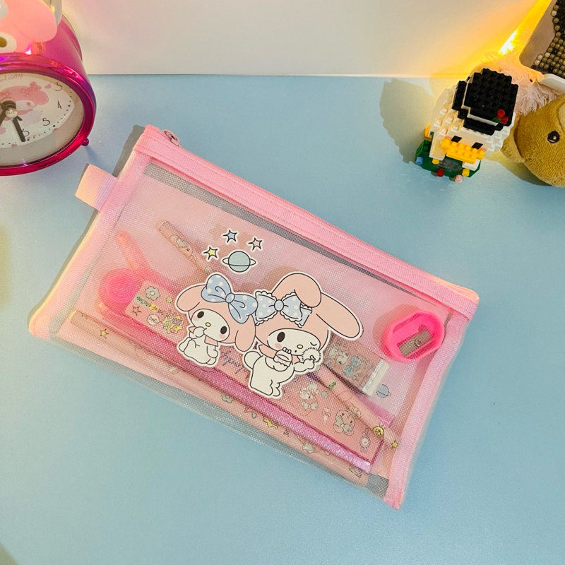 

DIALIY.CO Set alat tulis sanrio