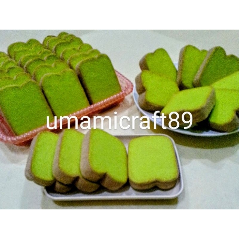 Replika Kue Bolu Pandan / Mainan flanel Kue Jajanan Pasar / Mainan Edukasi Anak / Mainan masak-masak