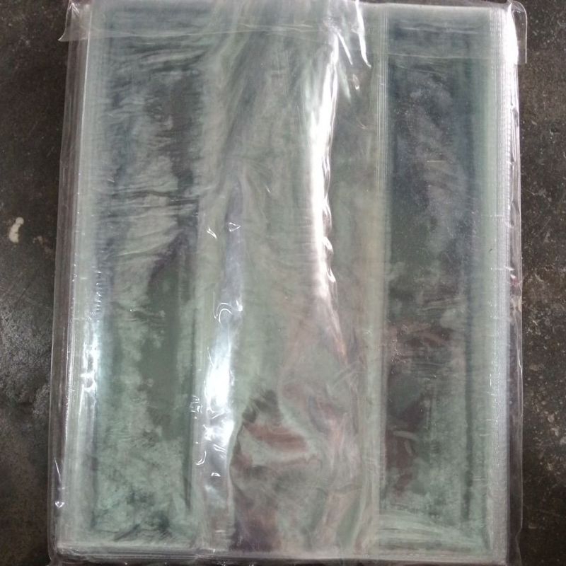 

1 Pack isi 20 Sampul Plastik tebal ( untuk buku SIDU, PAPERLINE, OKEY, Dll )