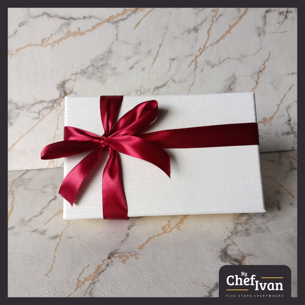 

SOLE Hampers Personal Lebaran Natal Imlek Gift Madu By Chef Ivan