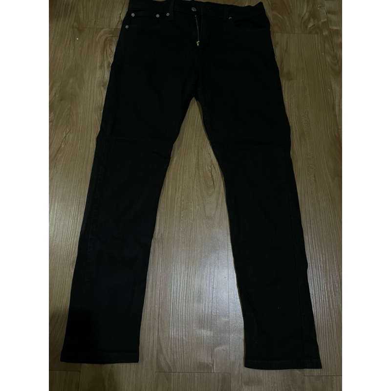 preloved celana Levis Jeans hitam