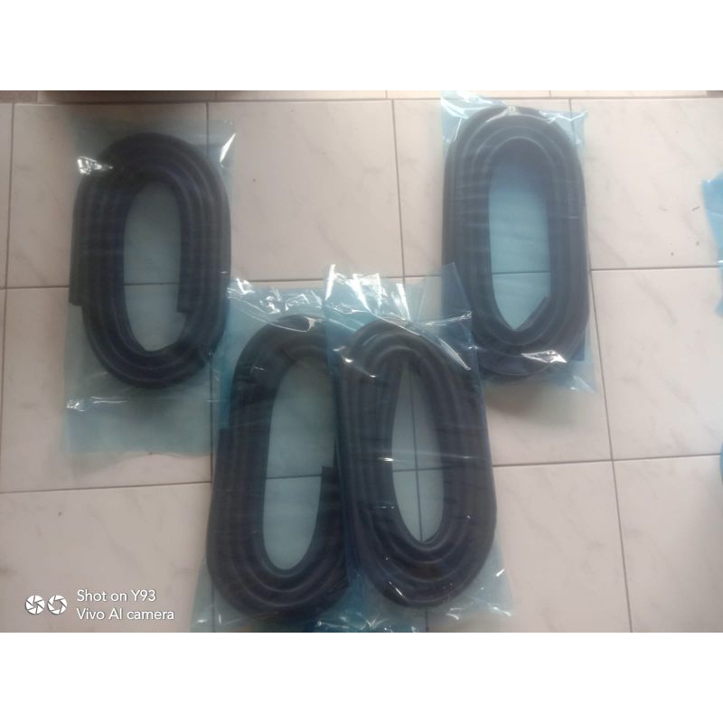 karet balon body pintu mobil Honda jazz,HRV,crv