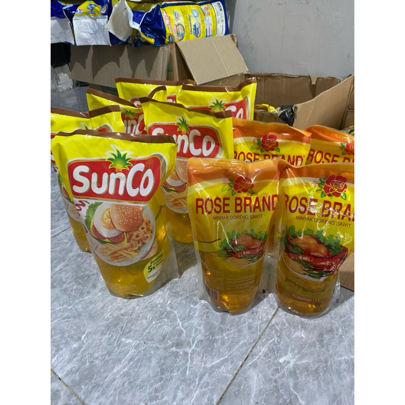 

MINYAK KEMASAN 1 liter (segitigaemas,sedaap,rosebrand,sunco)