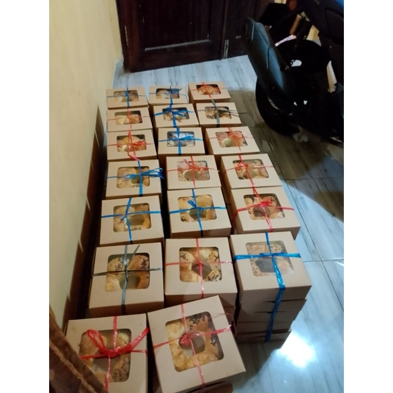 

Roti krumpul,roti kasur,roti sobek,roti hajatan