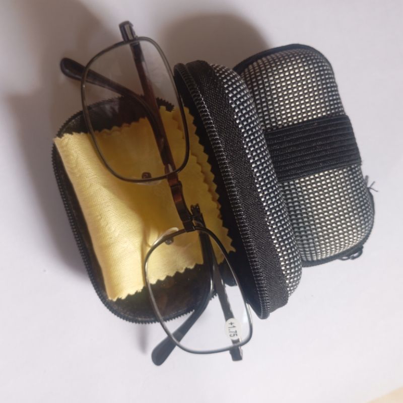 KACAMATA BACA LENSA KACA ASLI KACAMATA PLUS PRIA DAN WANITA