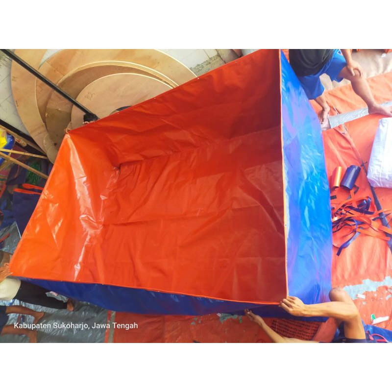 Terpal kolam ikan.ukuran 2x3x0,6meter.bahan a20