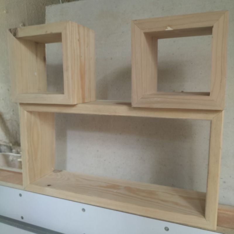 Rak Dinding Tempel Minimalis|Rak dinding tempel persegi