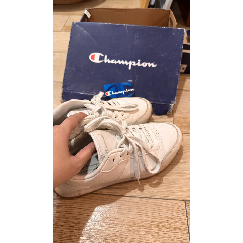 sepatu champion preloved