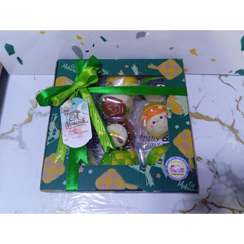 

bakpaokarakter hampers