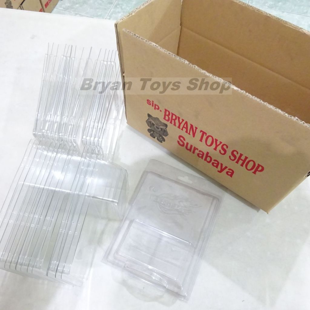 Protektor Hot Wheels + Packing Kardus