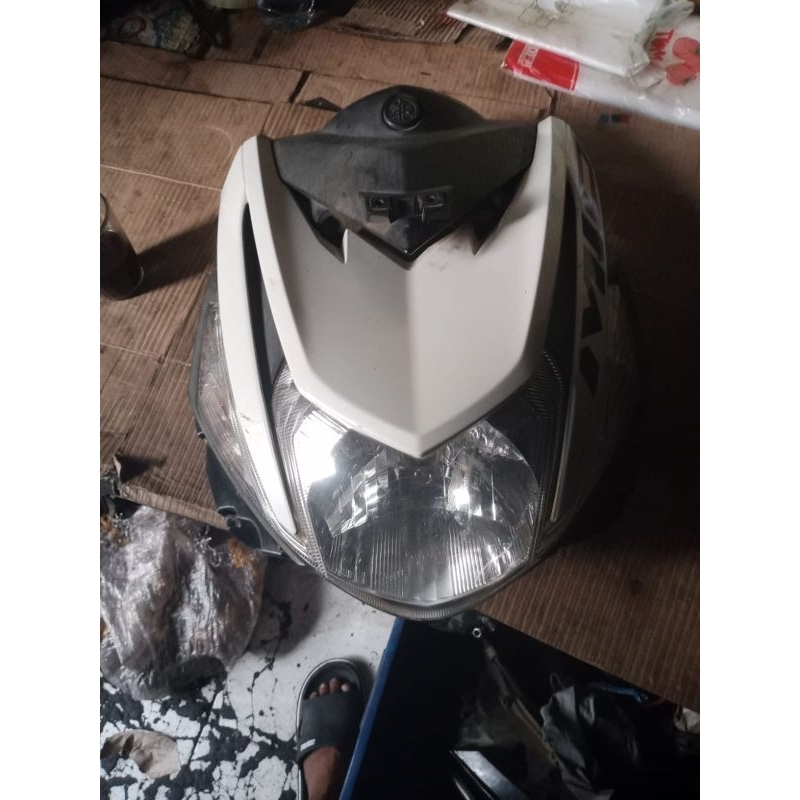 tameng depan set reflektor lampu yamaha mio m3