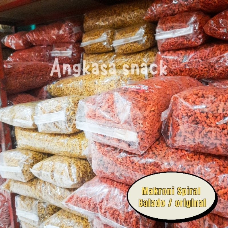 

Makroni Spiral 500gr - Makroni Spiral Balado / Original Angkasa Snack
