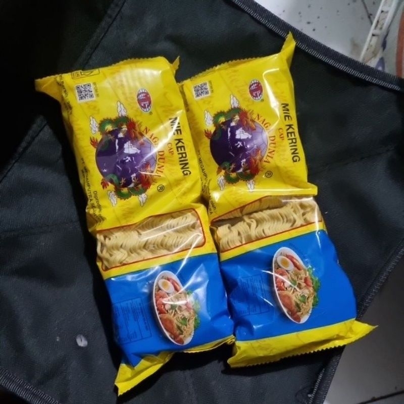 

Mie kering cap naga dunia / mie telur 200 gr